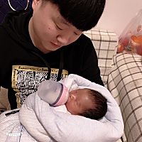 3月15号上午4点左右有羊水断断续续出来，6点破水进产房，开宫口，下午3点50，顺产，女娃6斤6两，�...