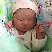 报喜啦 接健康乔治啦 终于升级啦 预产期头天肚子隐痛 熬到凌晨十二点多进医院 检查开了2指 就立马送...