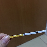 有没有20号姨妈的？你们今天测出来了吗？我今天的金秀儿还是大白板，有没有好消息的姐妹啊？