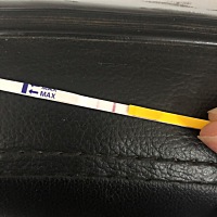 今天第七天，昨天测还没怎么有印子，今天测粉色很漂亮了哦，不过是换了一个牌子测的。明天再用这个品牌...