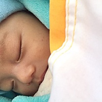 脸上疹子不让打预防针，都52天了，刚开始医生给我开的中药，没什么效果，后来又去妇保开了洗的药，洗了5...