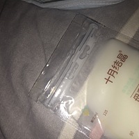 刚满月 努力追奶 中！可是储奶袋年次都这样封不好。求教🙏🙏