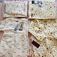 你们都是去实体店给宝宝买衣服吗 开始怀孕的时候心情那个美啊￼，每次路过母婴店都会进去逛一圈，然后就...