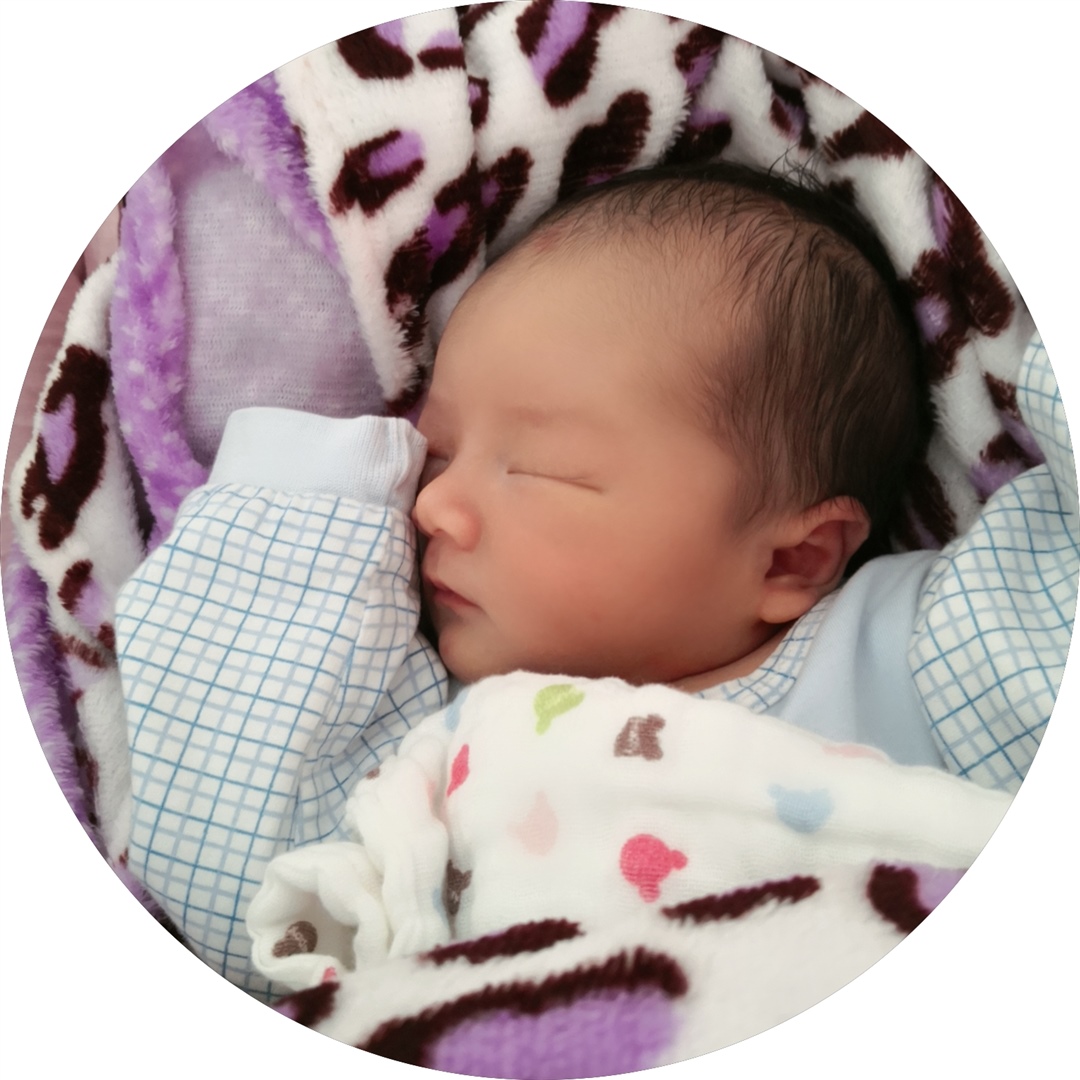 宝宝第三天照片