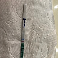 这样是怀孕了么？ 特别浅，浅到不认真看 看不见🙈