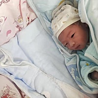 3月19号剖宫产我的小情人皮夹克一枚，麻醉过后那痛的酸爽的感觉不像再回忆😔😔😔