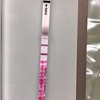 之前我都感觉不到自己会排卵，今天终于测到强阳了，金秀儿上的漂亮双红杠。