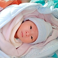 我家朱雅颂出生当天评论28个。获赞28个。名字28画。真是巧合。也是缘分😍 😍