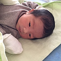 二胎剖宫产，男宝，没有别人说的那么恐怖，手术过程很快疼痛完全能接受，只是术后宫缩真的疼，3天就能下...