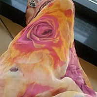 我怀孕4个月了姐妹们，晚上睡得比较晚大概都在12点左右，早晨却能睡到10点到11点，这样是不是对不起宝宝...