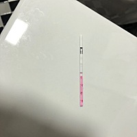 这是有了吗？还是我想太多了呢？总觉得是意念导致……