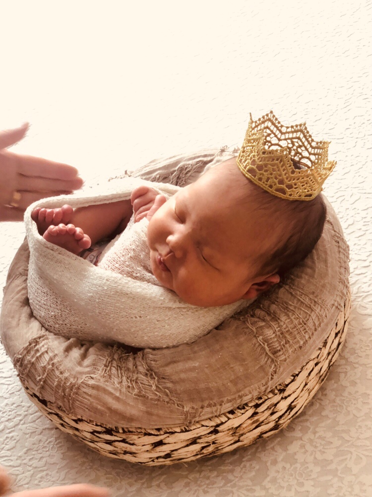 我的小帅哥诞生了🥰怀孕期间（怀男孩特征）肚子发尖，爱吃酸的，孕中线细又长😀