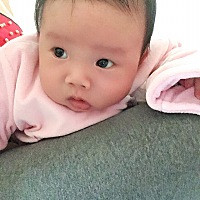 宝宝出生时接种的疫苗手臂没有出现化脓的情况，现在已经一个多月了，今天才发现开始化脓，不知道严不严...