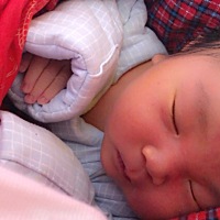 3月13号，顺产侧切3针，生了个九斤的大胖儿子