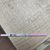 排卵试纸这种情况是在排卵吗