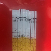 上次月经2月27，5号结束，但是25，26排卵试纸又是，强阳，zzy白板，有希望吗？