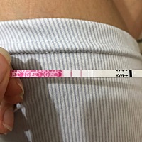 3.5号末次姨妈，今早测的排卵试纸是这样的，不知道还有没有希望，祝好孕已在腹中🙏