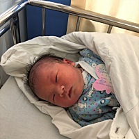 出生的第二天，刚洗完澡就是不一样