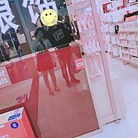 老公带我去挖野菜得，结果挖到商场里去了😂😂