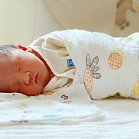 宝宝出生四天啦，7斤二两小伙子一枚。祝圈里的姐妹们都能早得贵子，顺利生产嘿嘿