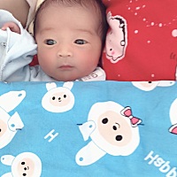 宝宝出生第七天