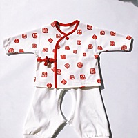 宝妈们，快来学习给宝贝做衣服啊，是时候换一种方式来表达母爱了#教你做衣服# 教你做衣服