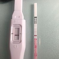 备孕一个月，3月4号来的大姨妈，有经验的宝妈可以帮我看一下，这是确定有了吗❤️