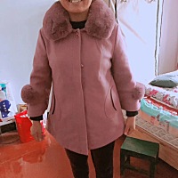 给婆婆买的衣服和护肤品，感情这种事从来都是相互的，她对我好，我也会对她好❤️