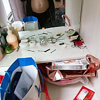 第一次做妈咪有点紧张   肚子太小担心营养不良  第一张图是一个月前拍的    后面两张是27 2拍的   发觉...