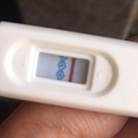 末次月经27号，各位姐妹看看是不是有印呀。还是我的幻觉，刚刚测的。