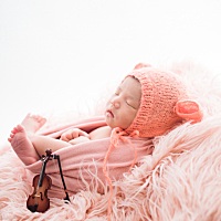 坐月子20天，涨奶发烧39.3头刺痛跑了两次医院😥，医生说可能乳腺炎引起的，38度以下才可以喂母乳，昨...