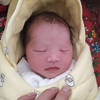 退房了，3月24日凌晨5点，提前15天，上产床20分钟超快顺产，无撕裂无侧切，先见红后破水，全程经历1...