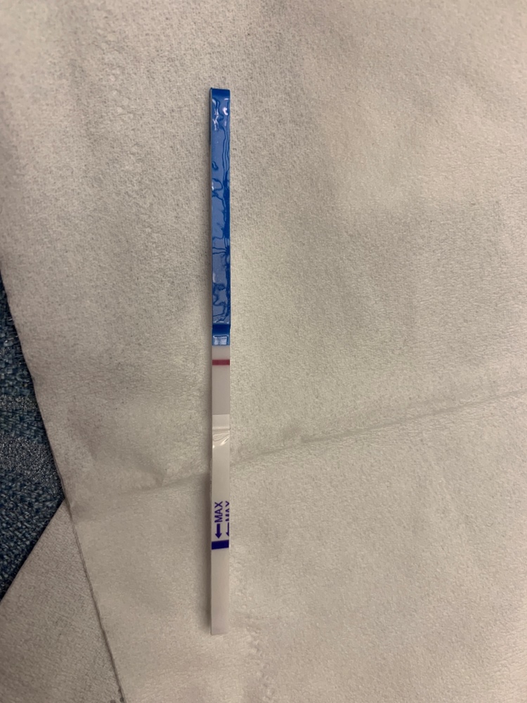 各位帮忙看看，三月十一来的大姨妈，21   23   25都安排了，胸痛腰痛，刚刚去测了下，是这个