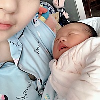 一胎还没满月我怎么就想生女儿啦，臭小子一点也不听话😮