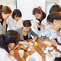 今天过来学习.感觉学到了不少东西 人生很多时候选择对了才会有机会