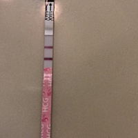 3.4号末次大姨妈，前几天测还不明显，今天就特别明显啦，自己备孕一个月，只要算准排卵期，就可以的❤️...