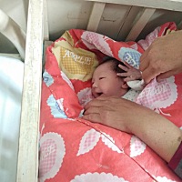 明明之前快到预产期的时候很希望你尽快出生，总觉得你出生了我就不用受煎熬了，可是当你出生第三天被测...