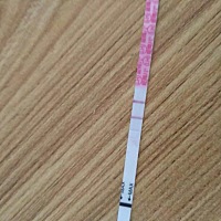 为什么去检测卵泡说已经排了，但是金秀儿的排卵试纸还能测到阳？这是咋回事啊