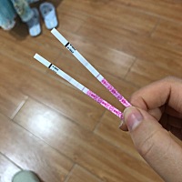 上面是我老公的，什么情况，这是排卵试纸。