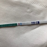 大家帮忙看下，是怀孕了吗