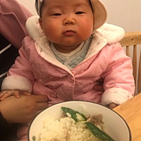 妞儿的感冒快快好吧……