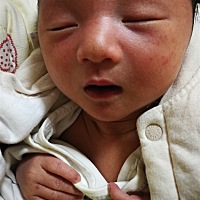 生二胎，老公把婆婆叫了来，虽说我不喜欢婆婆的言行举止，不喜欢她的为人处世，可是也就过来照顾一个月...