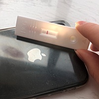 在灯光下可以看到印、是有希望么