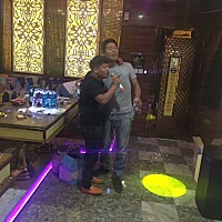 怀孕期间原本就不舒服，老公躺被窝里没事薅我毛，疼得我一巴掌呼过去，一下子就老实了