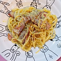 从跟我老公交往开始到结婚，到怀孕，我的体重一路飙升～😂都是他做的美食惹的祸啊  每天都会做些我爱...