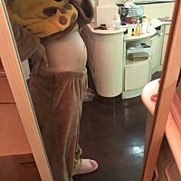 四个月肚子是不是有点大，体重一点没有增加，就是觉得肚子勒的慌，稍微吃饱一点就涨的难受，坐着都感觉...