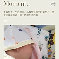 睡梦中感觉宝宝崽哼哼唧唧，一个鲤鱼打挺惊醒一看，宝宝在吐奶，衣服都吐湿了……好心疼！都怪自己睡的...