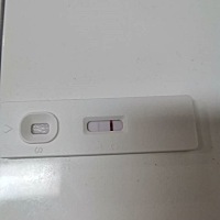 有经验的宝妈们帮我看看，是不是有了