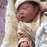 4.8,顺产女宝！真的很遗憾,没能凑成好字！