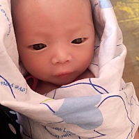 宝宝嘴唇子干怎么回事？